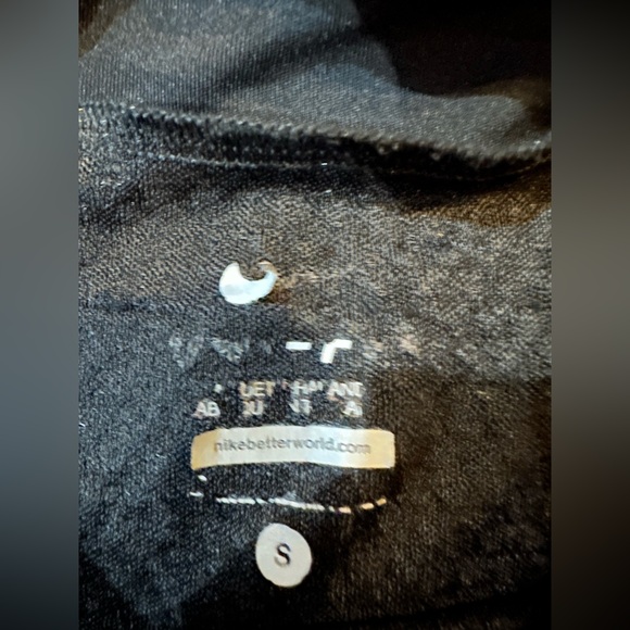 Nike dry fit top - Picture 3 of 5